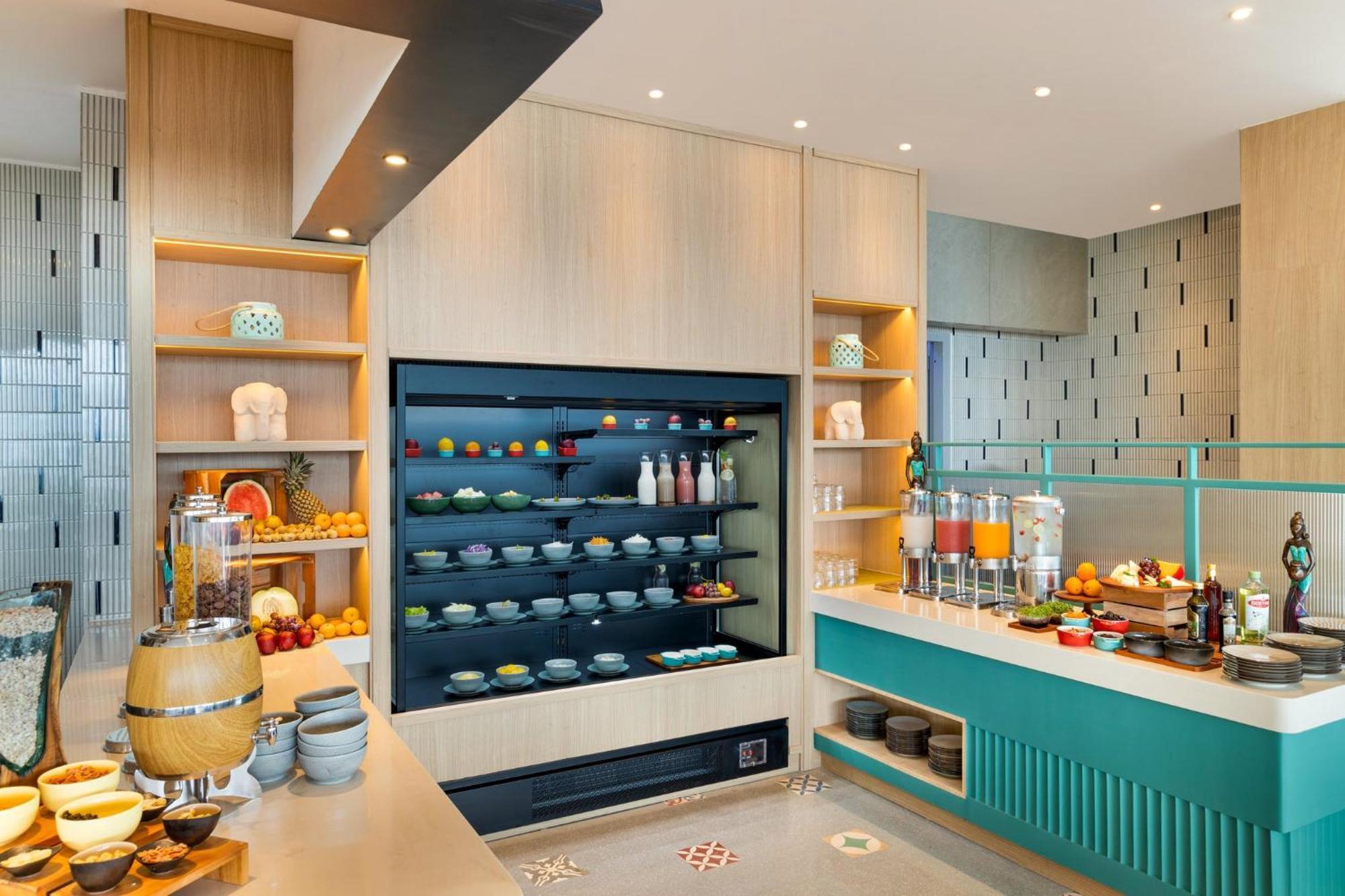 Holiday Inn Lampung Bukit Randu By Ihg バンダールランプン エクステリア 写真